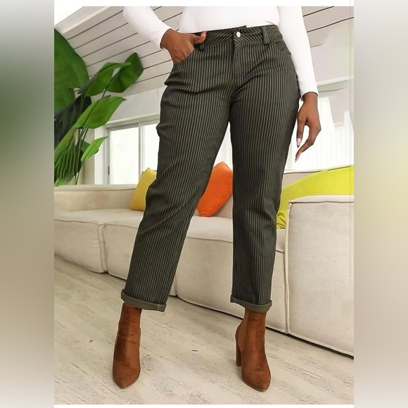 Straight Leg Mid Waist Vintage Cropped Stripe Barrel Stretchy Jeans Without Belt - Picture 2 of 11